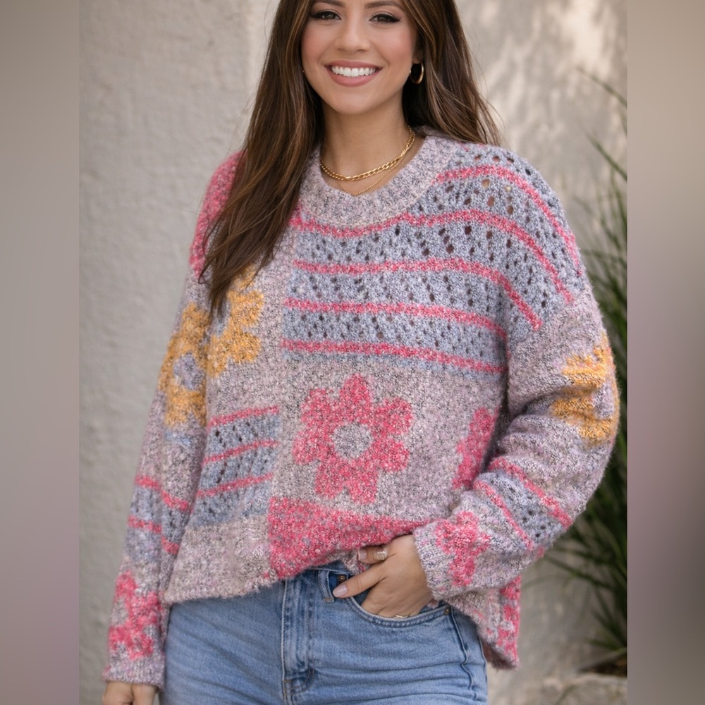 Moon & Madison Floral Knit Sweater